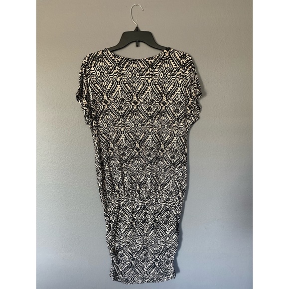i JEANS BY BUFFALO TRIBAL MAZE DRESS SZ M 🖤 - Picture 8 of 8